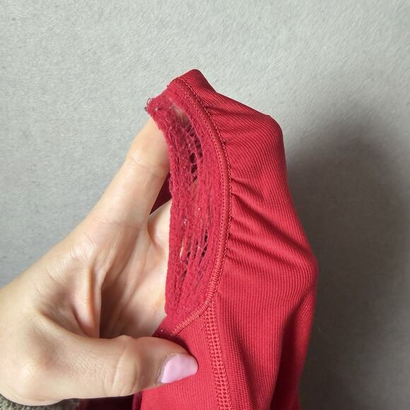 Lululemon Dark Red Speed Up Mid-Rise Shorts Lined Size 14 - Picture 9 of 9